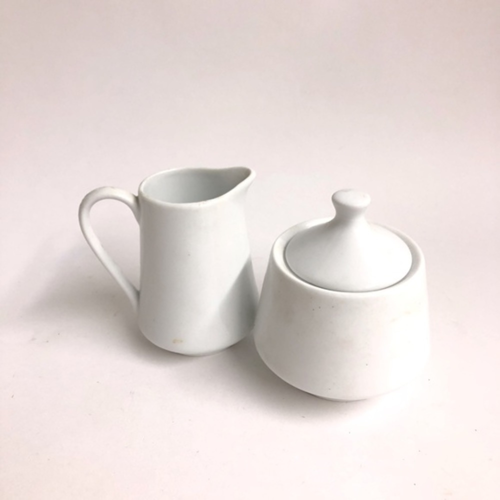 Avenue White ceramic creamer and sugar